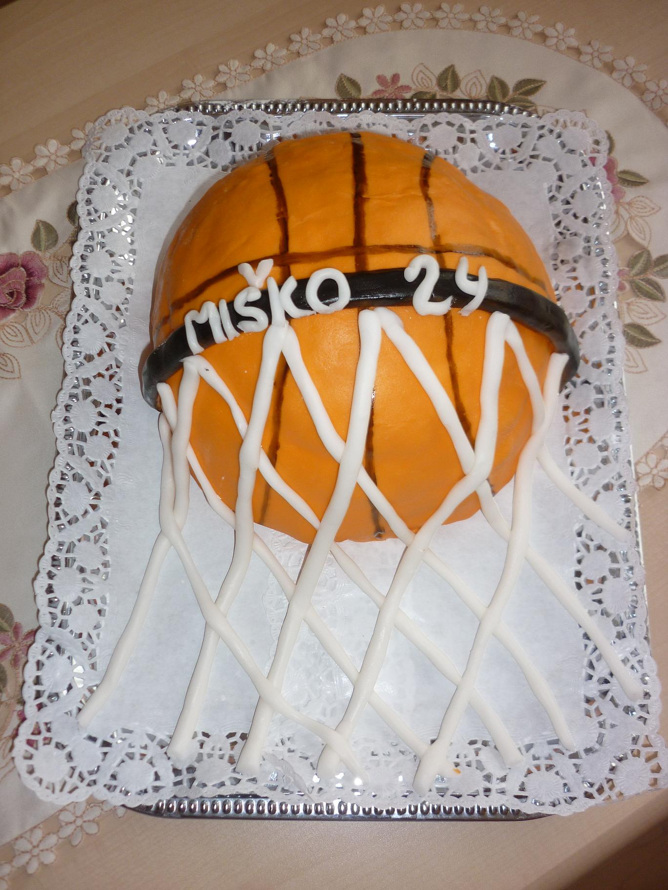 basketbalová